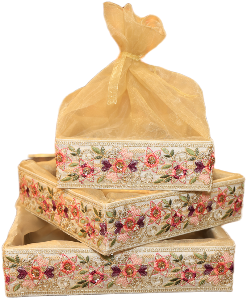 Peacock Basket Hamper - Baskets